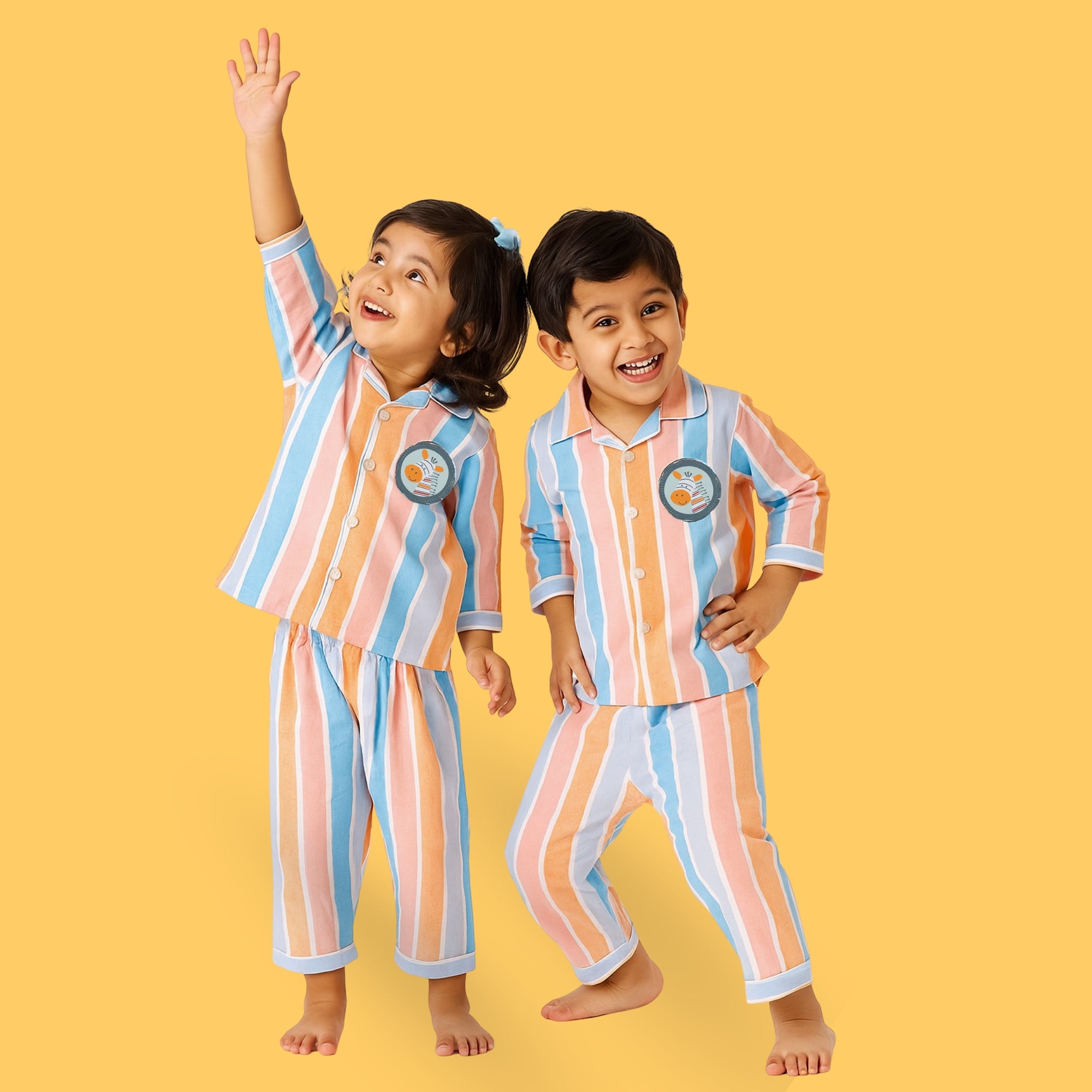 Giraffe ‑ Patch Striped Cotton Nightsuit –  Full‑Sleeves